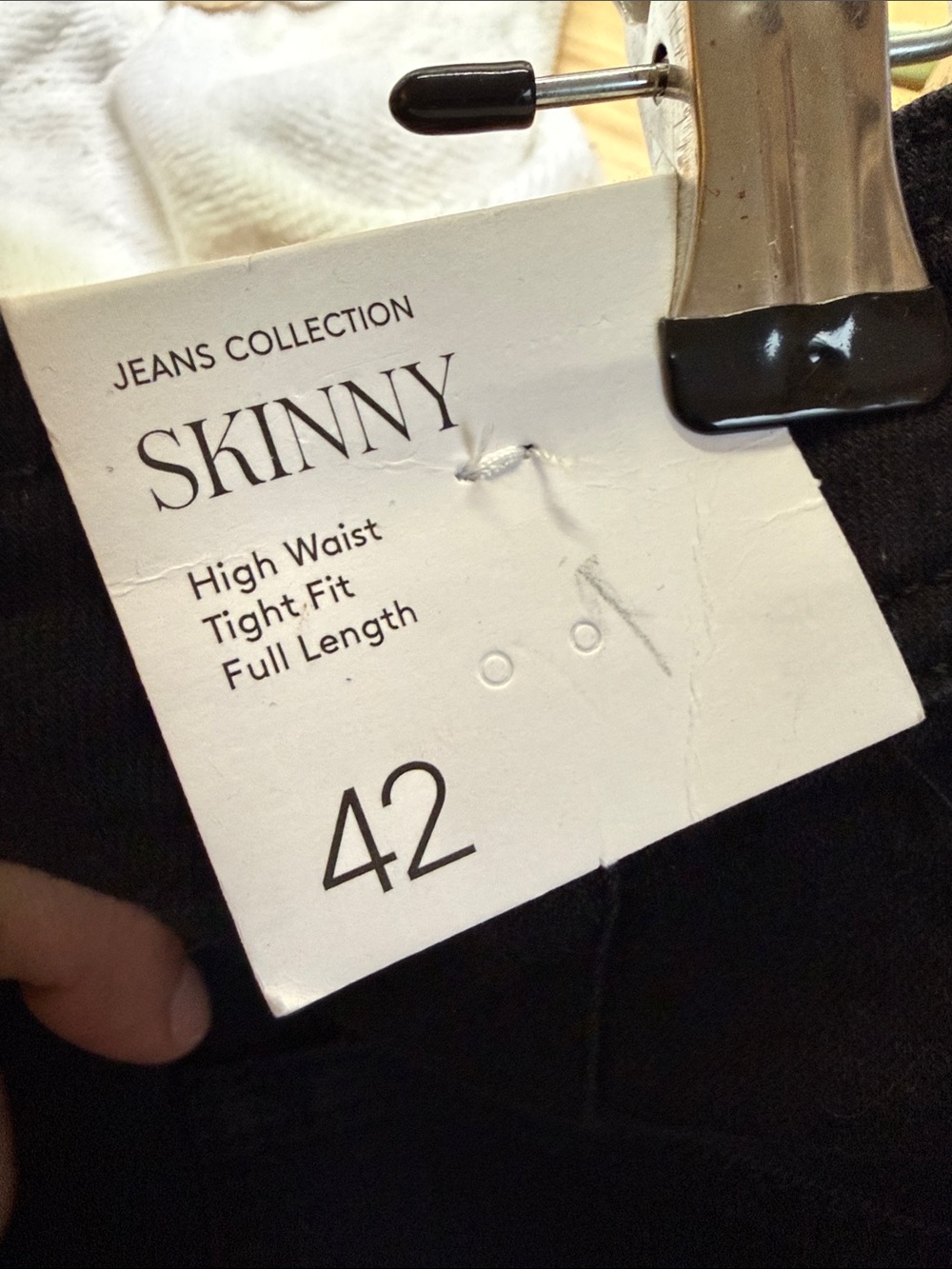 Mango High-Rise Black Skinny Jeans - Picture 3 of 4